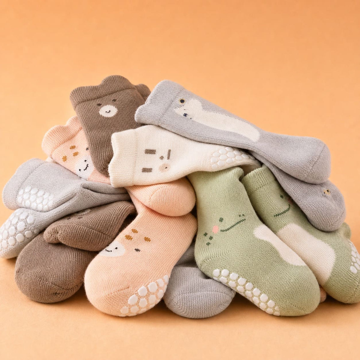 SoftNest – halkstrumpor från Småsteg