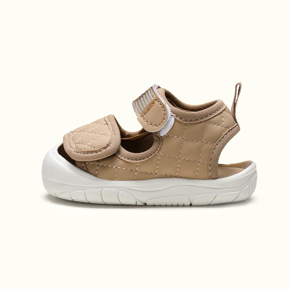 Tothiker – barnsandaler från Småsteg