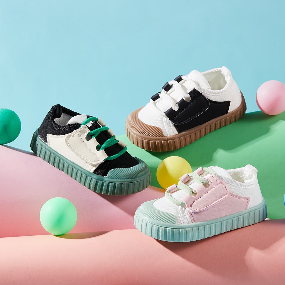 TotTrek – barnsneakers från Småsteg